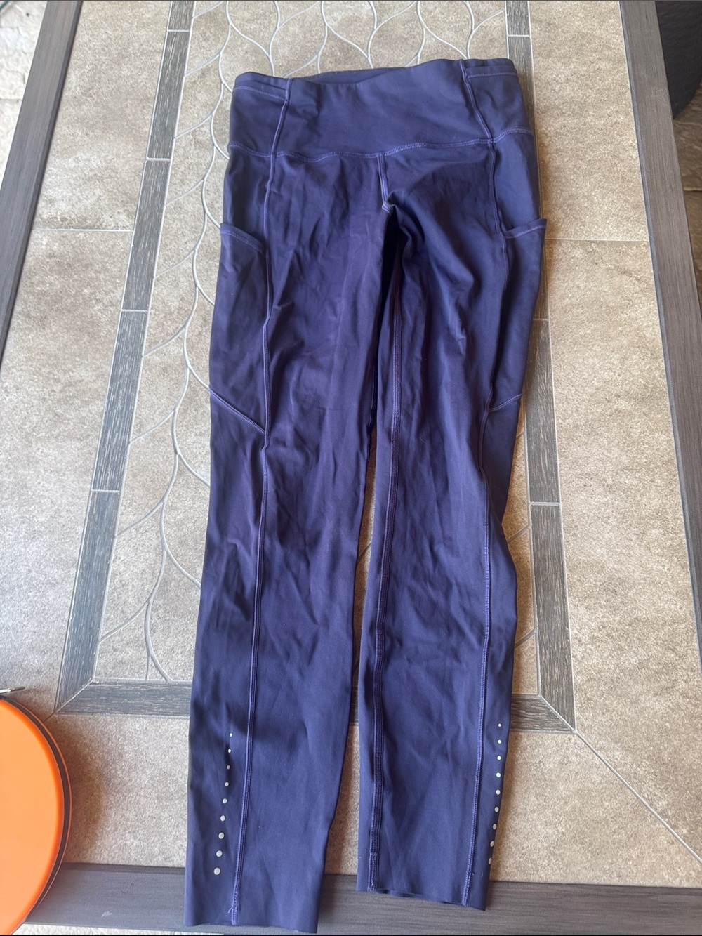 Used Lululemon Fast & Free 7/8 Tight-Nulux 25")-Black Grape-Excellent Condition. - Picture 3 of 12
